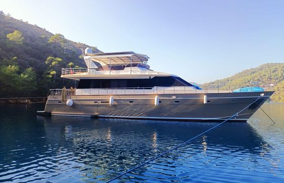M/Y 45