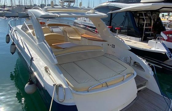 Blu Martin Yachts 13.50 Sun Top