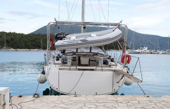Bavaria Cruiser 56