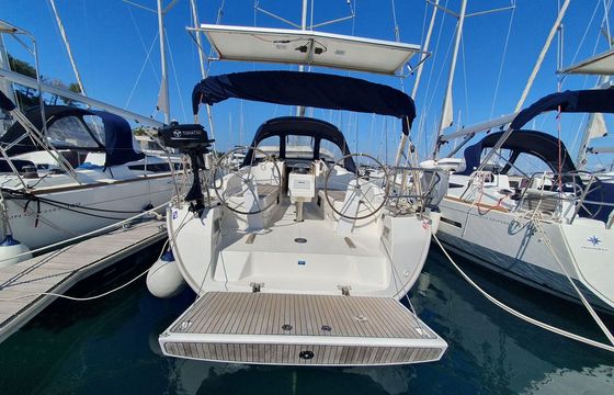 Bavaria Cruiser 37