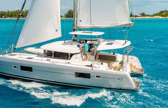 Lagoon 42