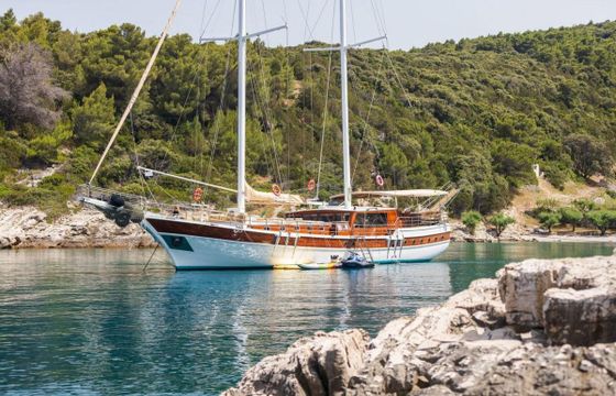 Gulet 105