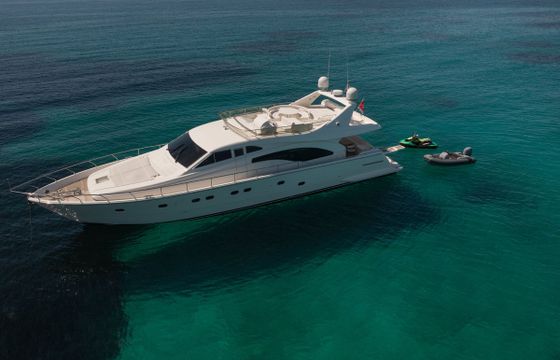 Ferretti 68