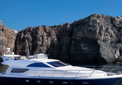 Uniesse 55