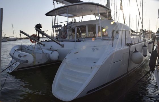 Lagoon 380