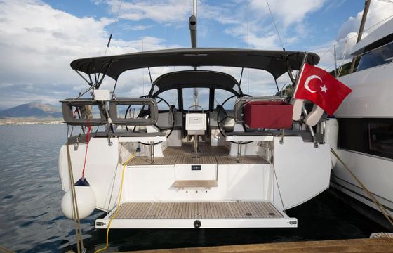 Bavaria C42