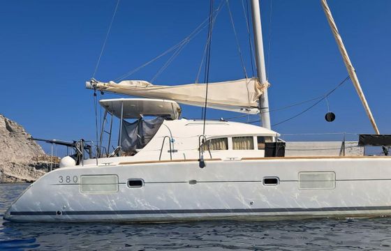 Lagoon 380 S2