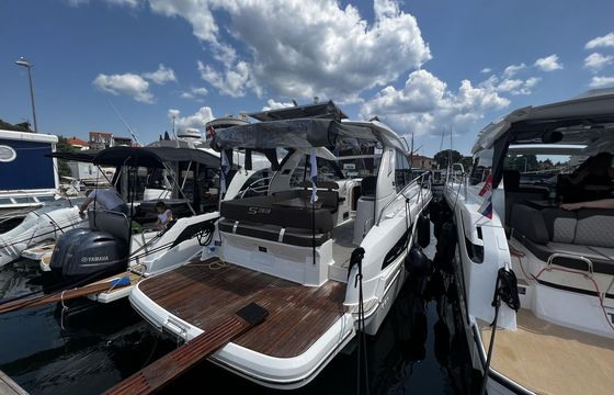 Bavaria S33