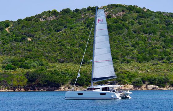 Fountaine Pajot Saona 47