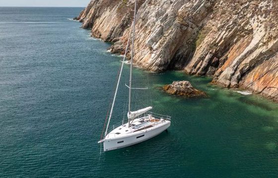 Beneteau Oceanis 37.1