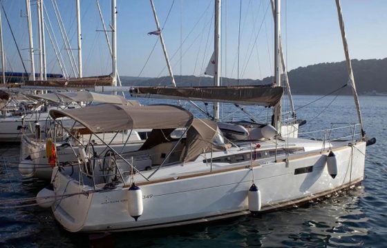 Jeanneau Sun Odyssey 349