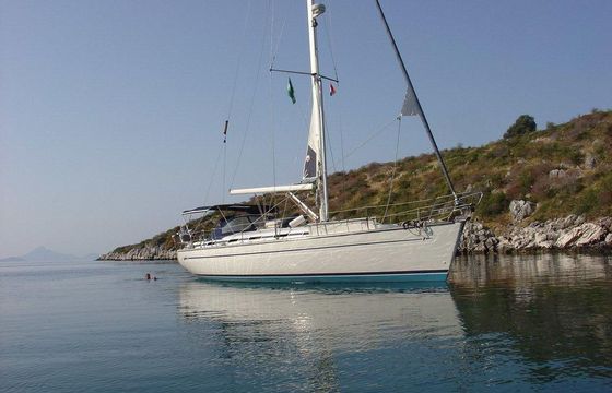 Bavaria 44