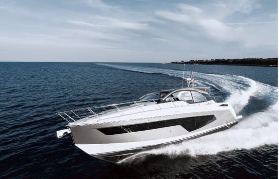 M/Y 52'