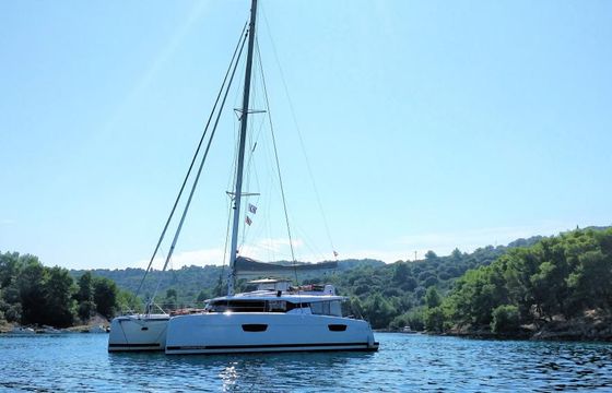Fountaine Pajot Saona 47