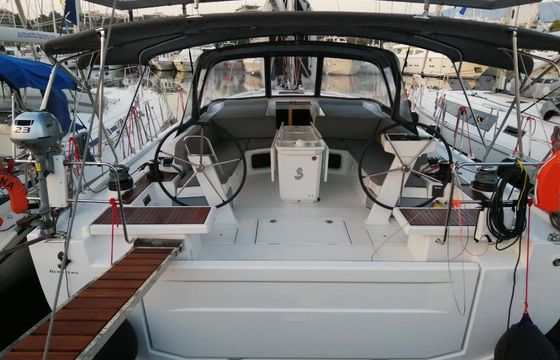 Beneteau Oceanis 51.1