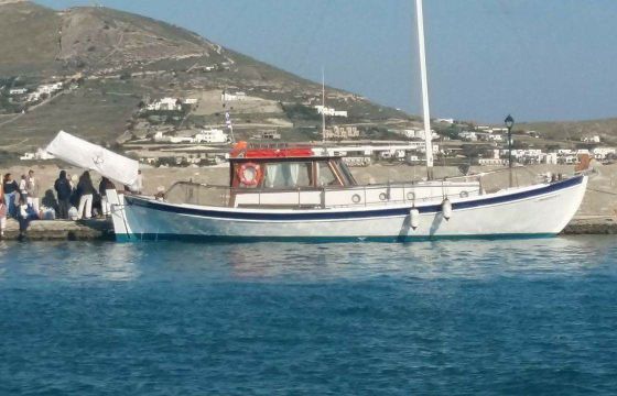 Traditional Traditional Cycladic Sailing B