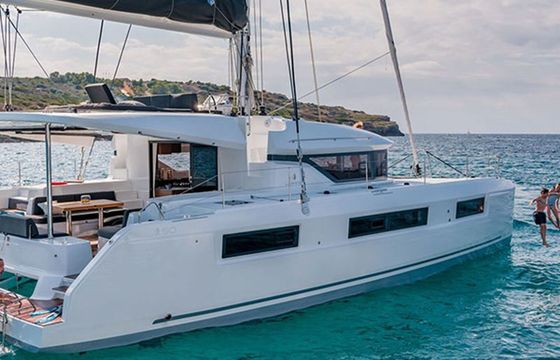 Lagoon 50 (Owner's Version)