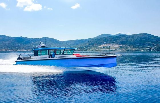 Axopar 37 XC Cross Cabin