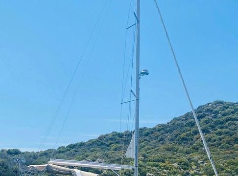 Beneteau Oceanis 38