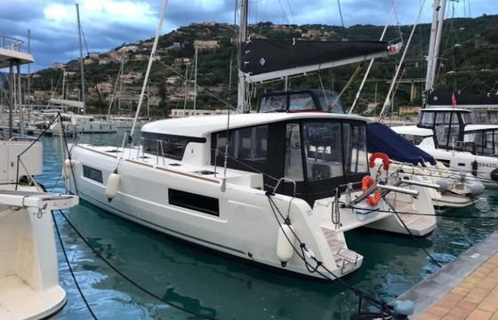 Lagoon 40