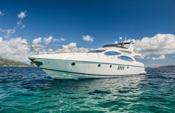 Azimut 68 Plus
