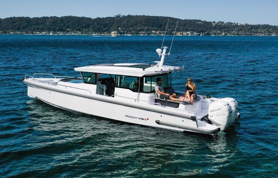 Axopar 37 XC Cross Cabin