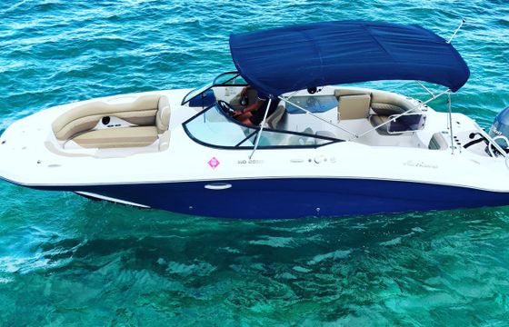 Hurricane Boats SunDeck 2690 OB