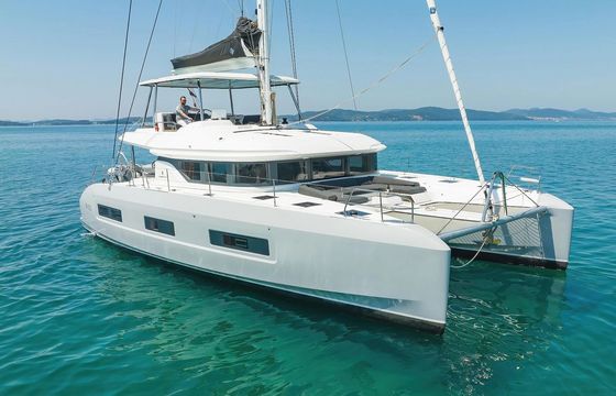 Lagoon 55