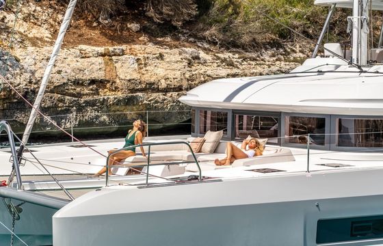 Lagoon 55