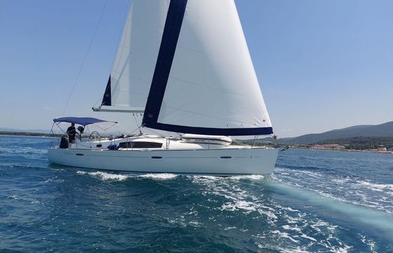 Beneteau Oceanis 43