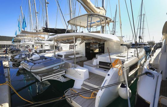 Lagoon 50