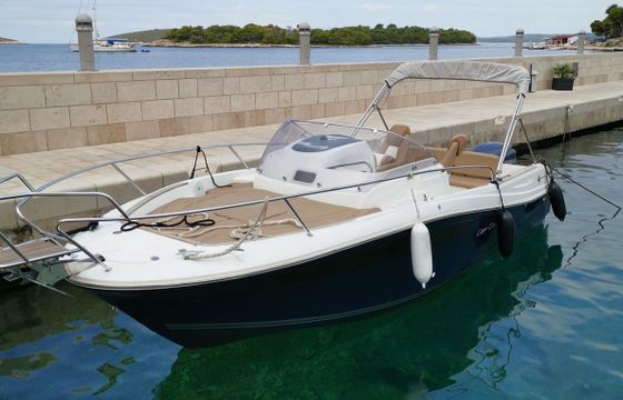 Jeanneau Cap Camarat 7.5 WA