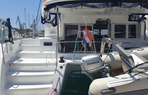 Lagoon 450 Fly