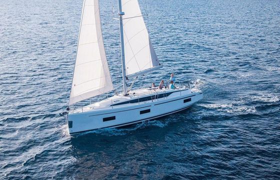 Bavaria C42