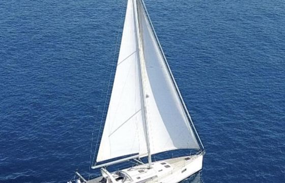 Beneteau Oceanis 48