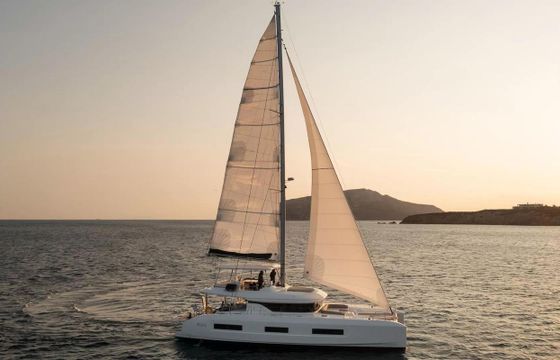 Lagoon 55