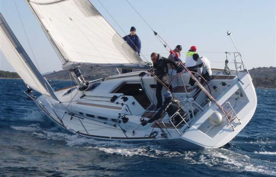Beneteau First 35