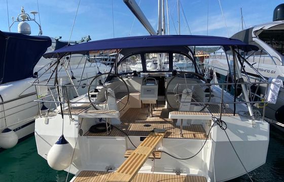 Bavaria C42
