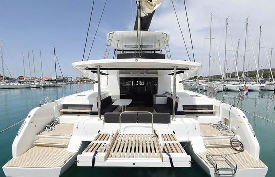 Lagoon 50