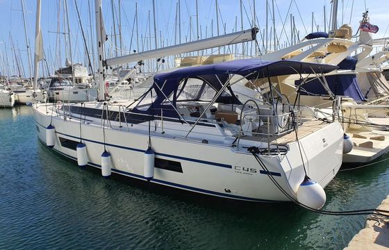 Bavaria Holiday C45