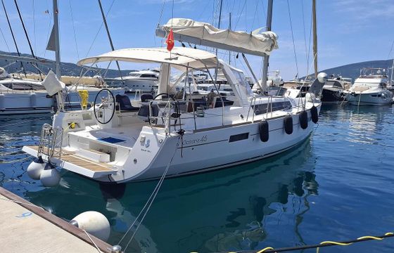 Beneteau Oceanis 45