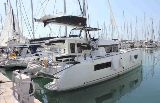 Lagoon 40