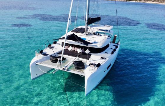Lagoon 42