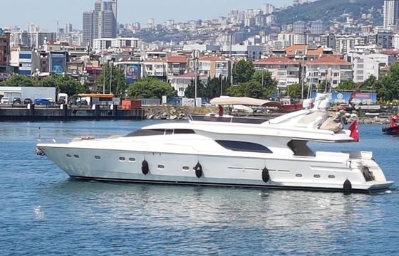 Ferretti 2001