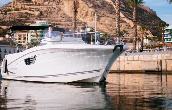 Jeanneau Cap Camarat 8.5 CC