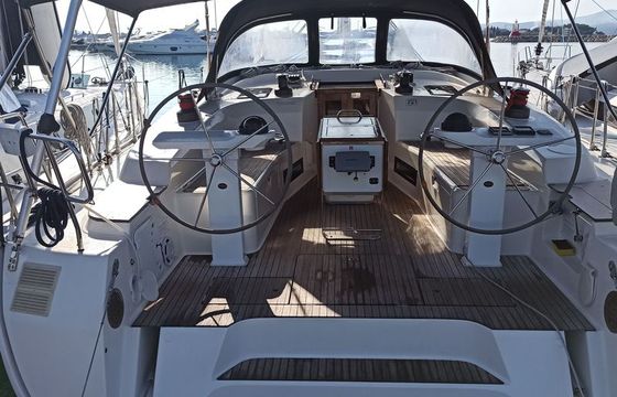 Bavaria Cruiser 50