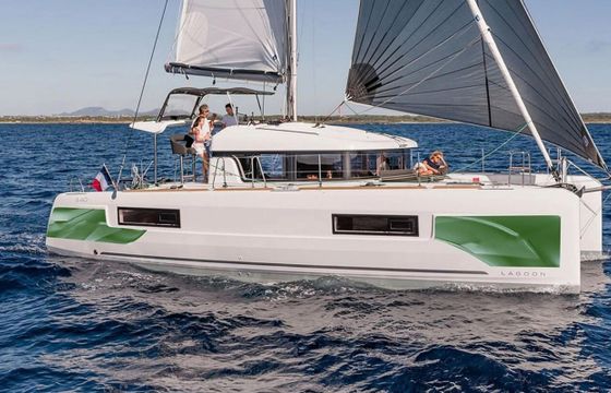 Lagoon 40