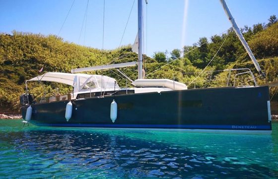 Beneteau Oceanis 38