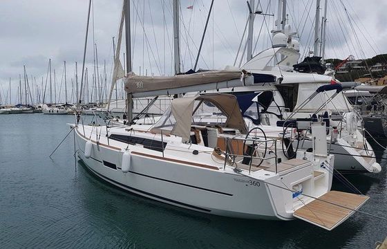 Dufour 360 Grand Large