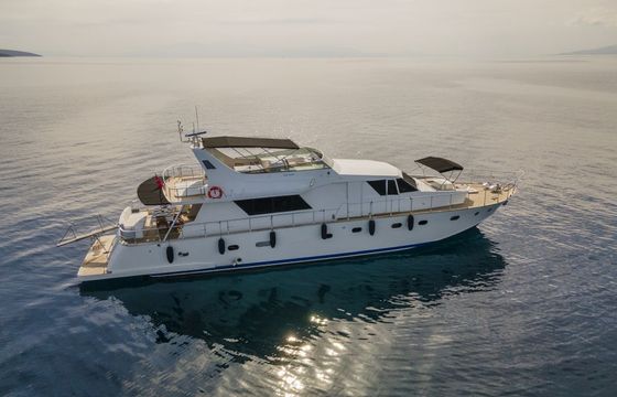 M/Y 79